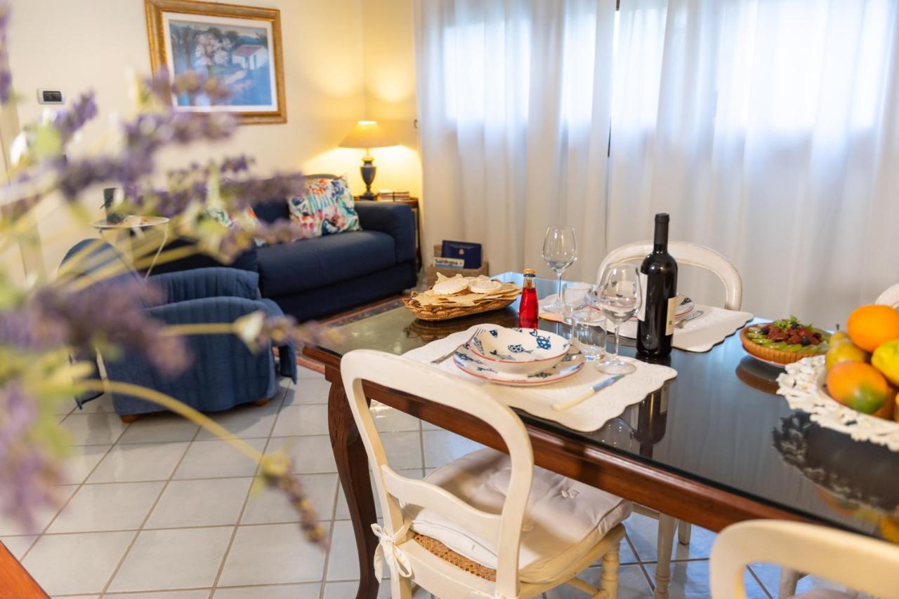 Orosei Home Holidays - Rimediu エクステリア 写真
